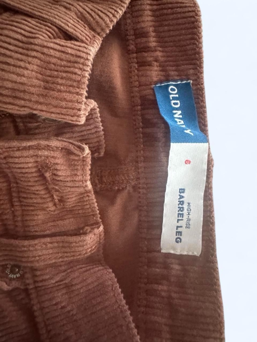 Old Navy High-Rise Barrel Leg Corduroy Pants — Brown - Picture 3 of 3